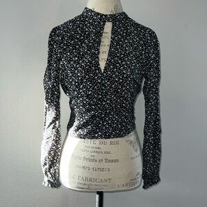 Abercrombie and Fitch Top